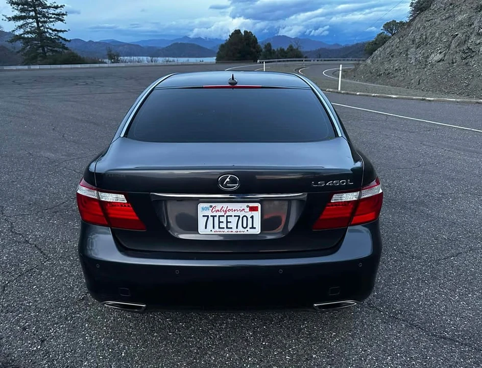 2007 Lexus LS 4th Gen - Image 3 of 7