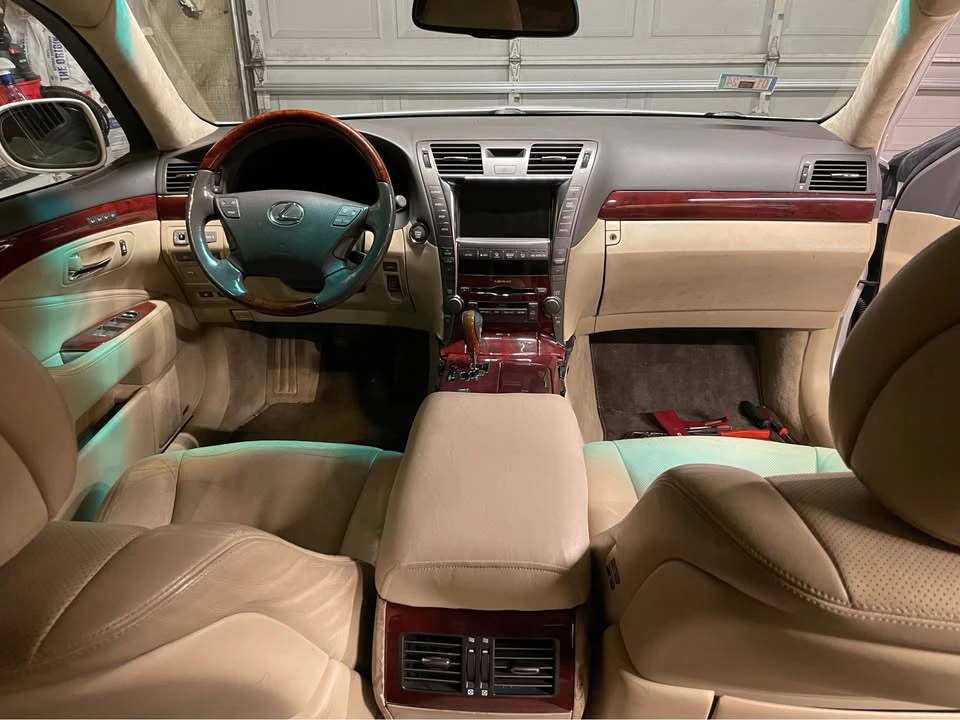 2007 Lexus LS 4th Gen - Image 2 of 4
