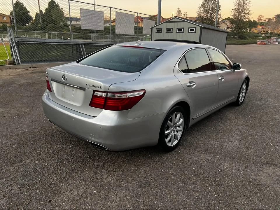 2007 Lexus LS 4th Gen - Image 5 of 18