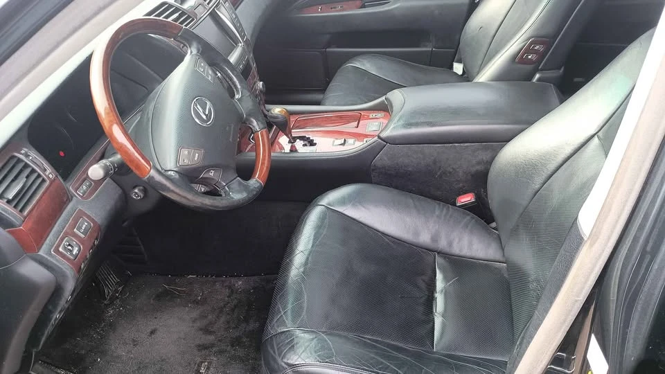 2007 Lexus LS 4th Gen - Image 6 of 8