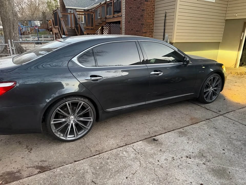 2007 Lexus LS 4th Gen - Image 4 of 6