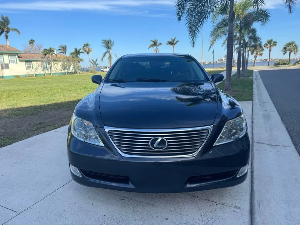 2007 Lexus LS 4th Gen - Image 9 of 20