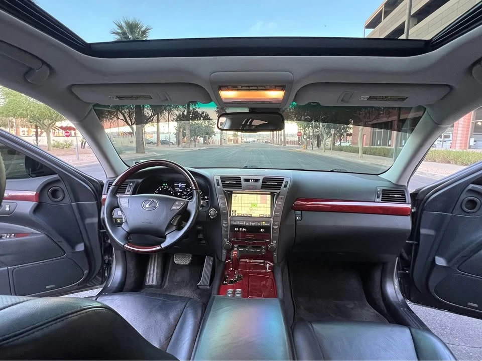 2007 Lexus LS 4th Gen - Image 12 of 20