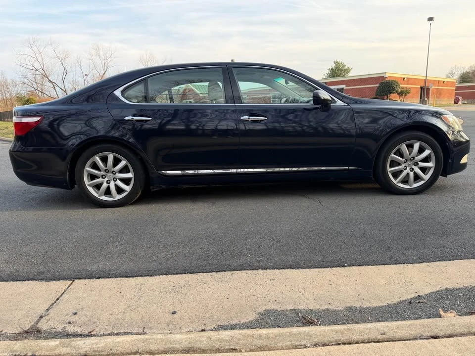 2007 Lexus LS 4th Gen - Image 6 of 18
