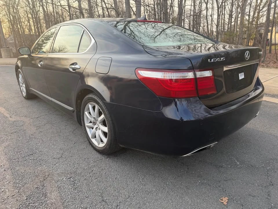 2007 Lexus LS 4th Gen - Image 3 of 18