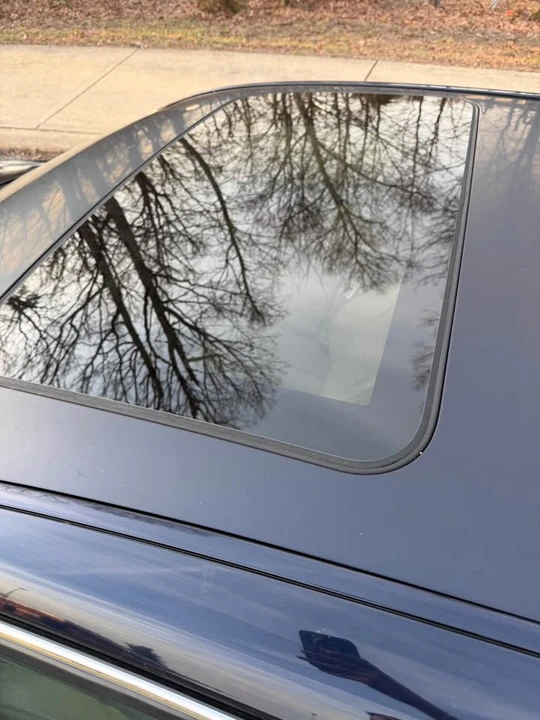 2007 Lexus LS 4th Gen - Image 9 of 18