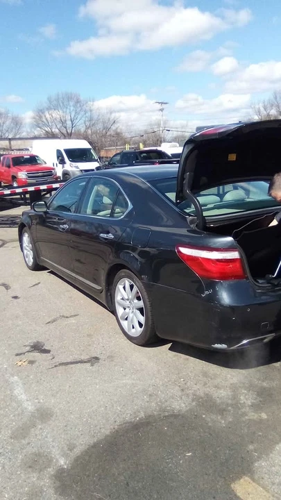 2007 Lexus LS 4th Gen - Image 3 of 12