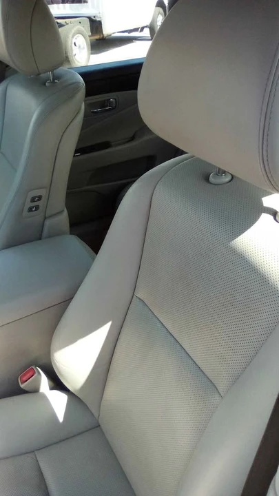 2007 Lexus LS 4th Gen - Image 10 of 12