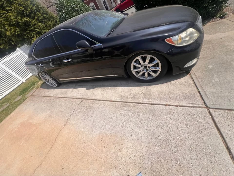 2007 Lexus LS 4th Gen - Image 6 of 12