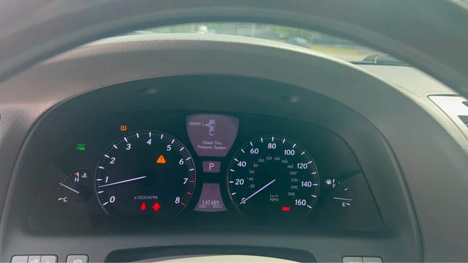 2007 Lexus LS 4th Gen - Image 10 of 16