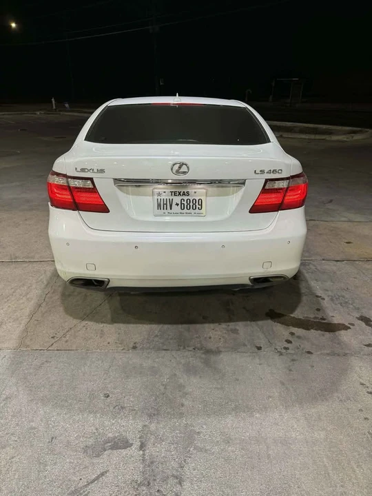 2007 Lexus LS 4th Gen - Image 6 of 6