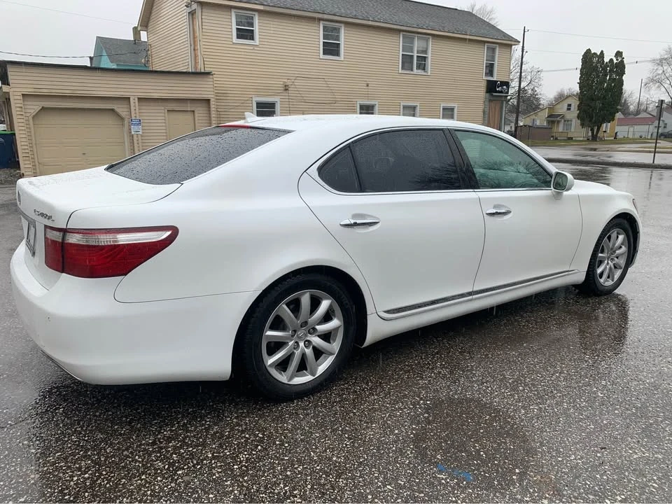 2007 Lexus LS 4th Gen - Image 3 of 6