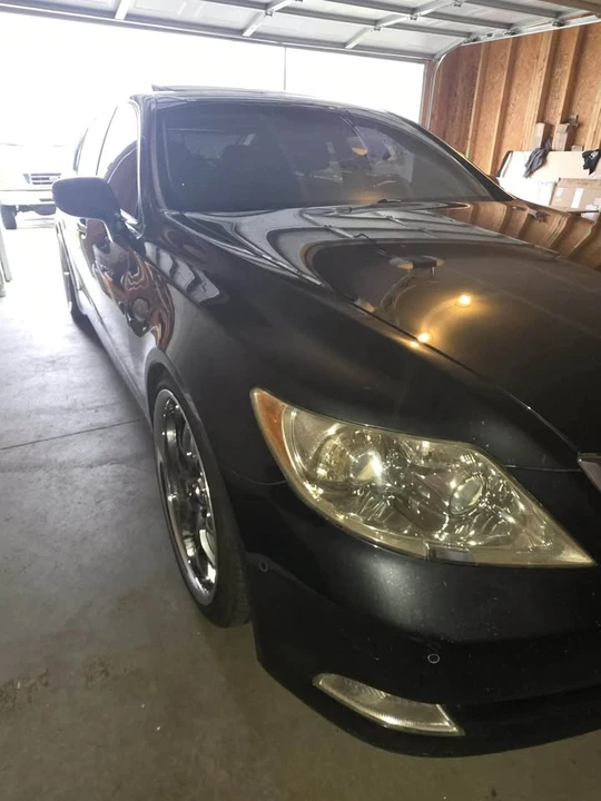 2007 Lexus LS 4th Gen - Image 13 of 14