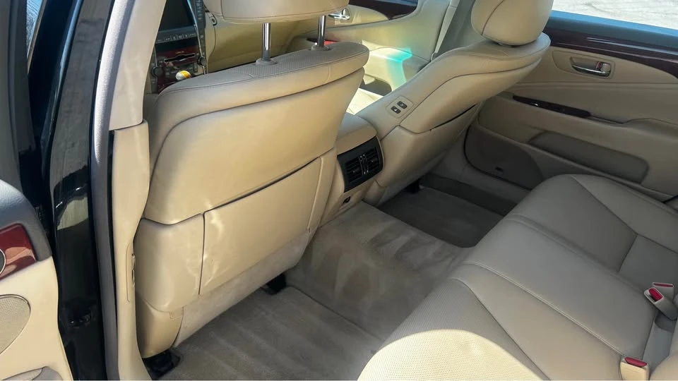 2007 Lexus LS 4th Gen - Image 15 of 20