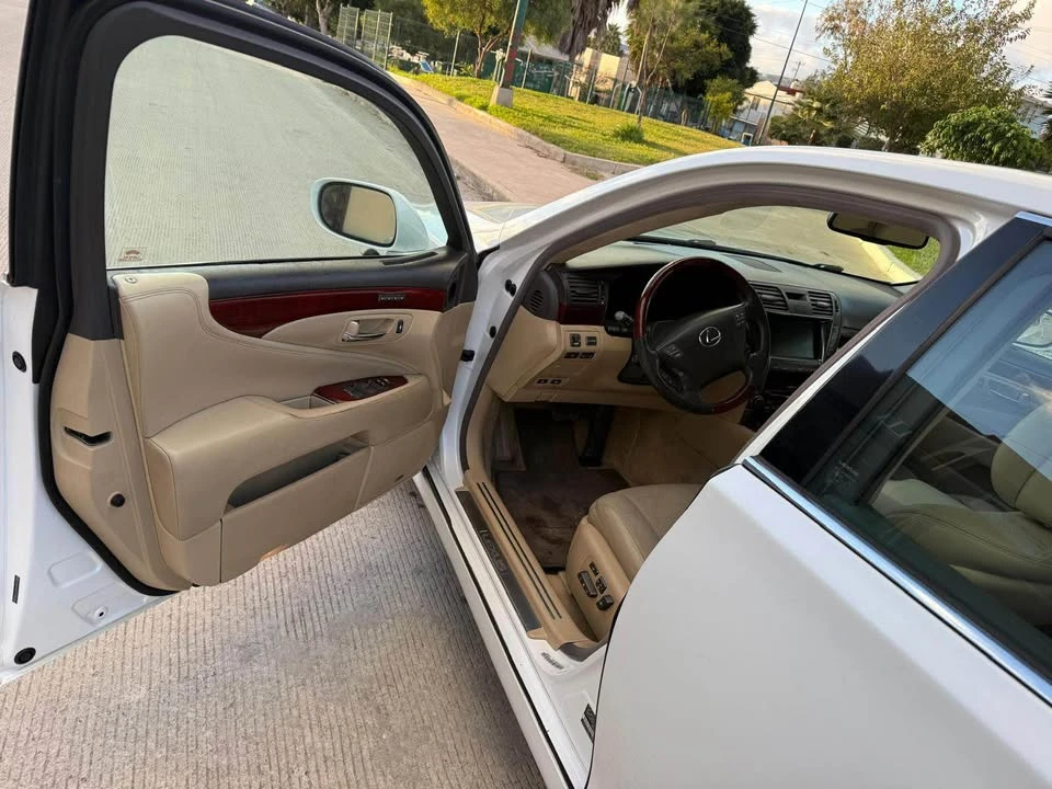 2007 Lexus LS 4th Gen - Image 20 of 20