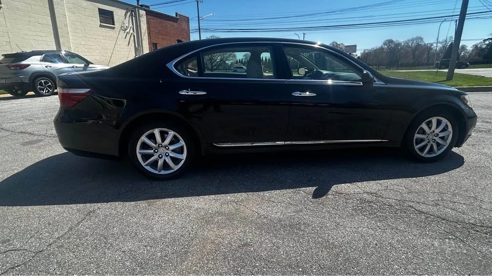 2007 Lexus LS 4th Gen - Image 5 of 20
