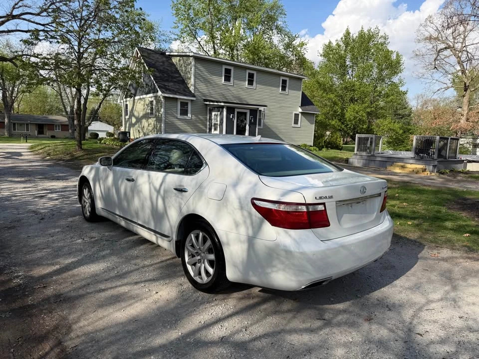 2007 Lexus LS 4th Gen - Image 5 of 17