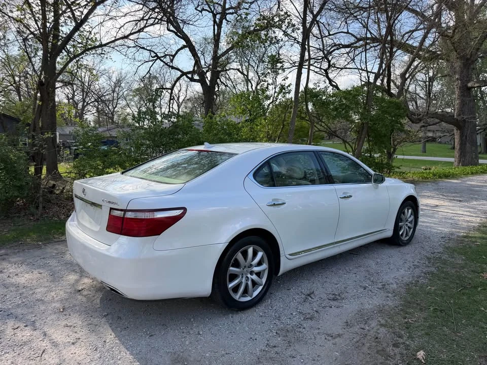 2007 Lexus LS 4th Gen - Image 3 of 17