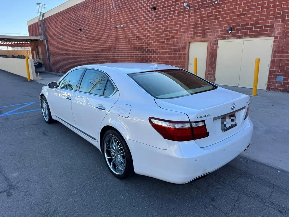 2007 Lexus LS 4th Gen - Image 3 of 12