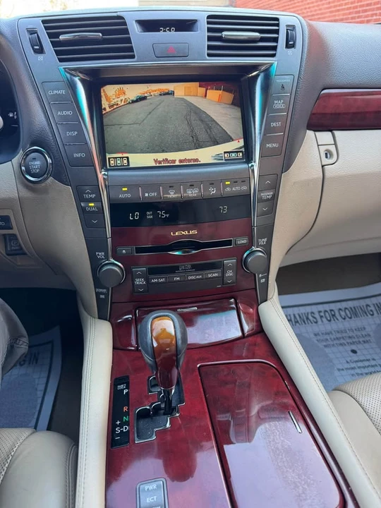 2007 Lexus LS 4th Gen - Image 12 of 12