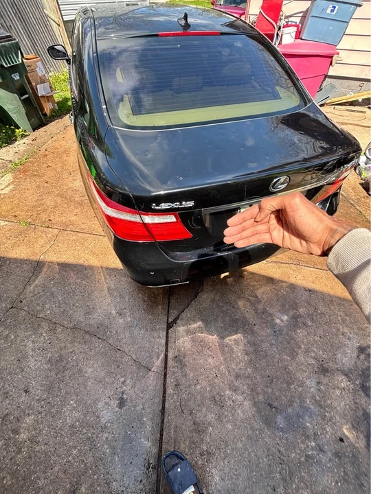 2007 Lexus LS 4th Gen - Image 6 of 19