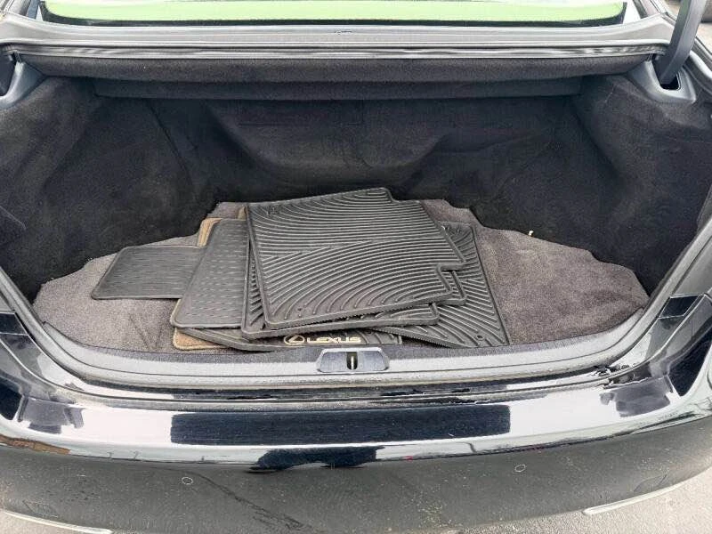 2007 Lexus LS 4th Gen - Image 13 of 17