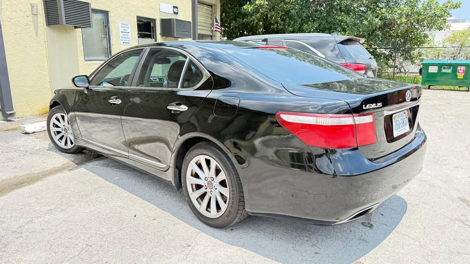 2007 Lexus LS 4th Gen - Image 3 of 10