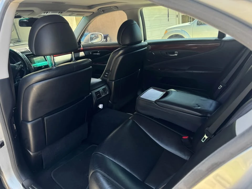 2007 Lexus LS 4th Gen - Image 7 of 15