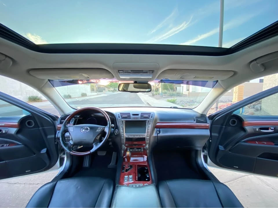 2007 Lexus LS 4th Gen - Image 15 of 20