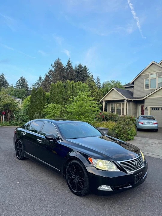 2007 Lexus LS 4th Gen - Image 3 of 18