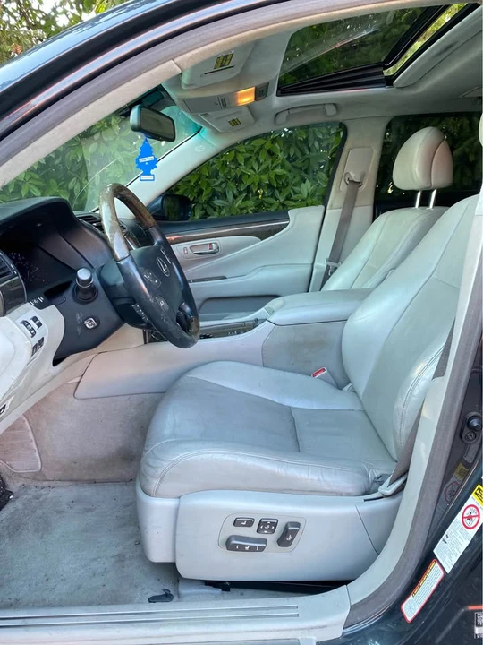 2007 Lexus LS 4th Gen - Image 7 of 12