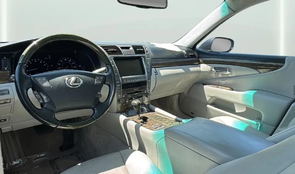 2007 Lexus LS 4th Gen - Image 10 of 12