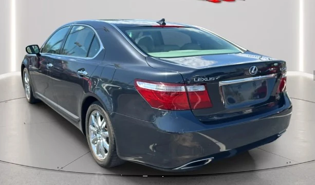 2007 Lexus LS 4th Gen - Image 5 of 12
