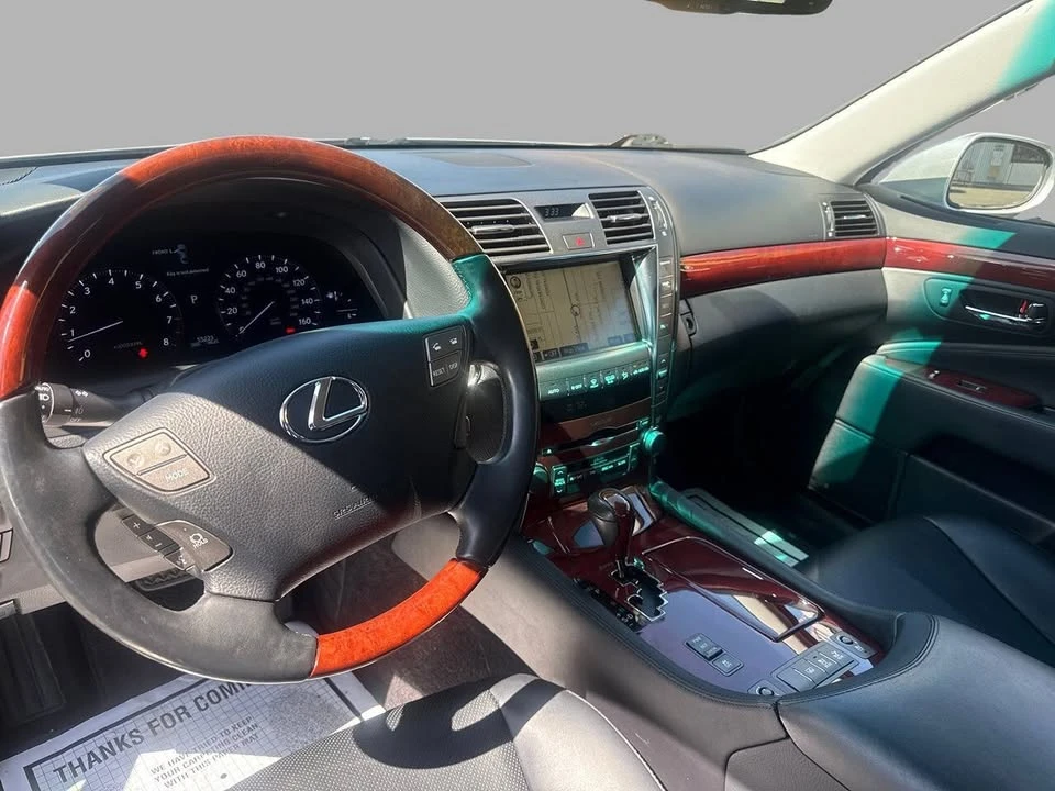 2007 Lexus LS 4th Gen - Image 13 of 20