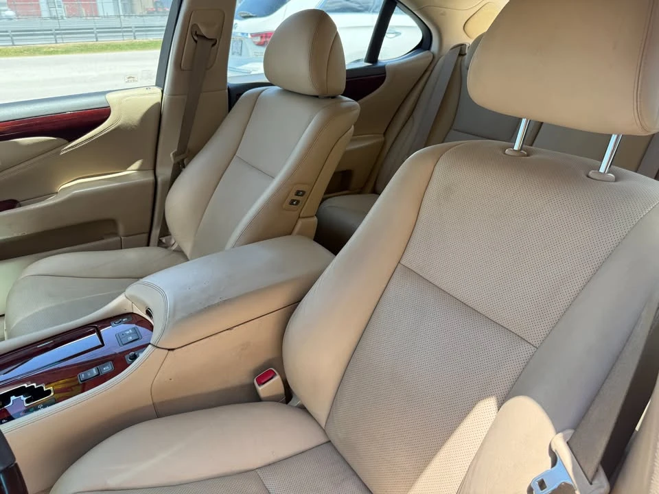 2007 Lexus LS 4th Gen - Image 11 of 20