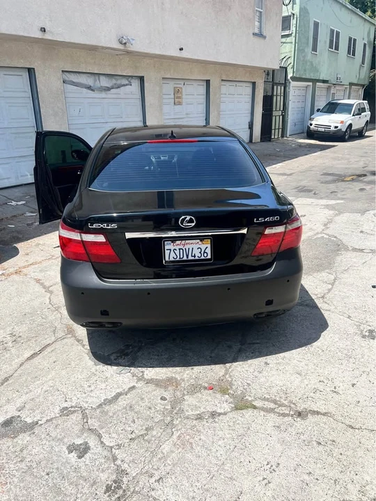 2007 Lexus LS 4th Gen - Image 2 of 3