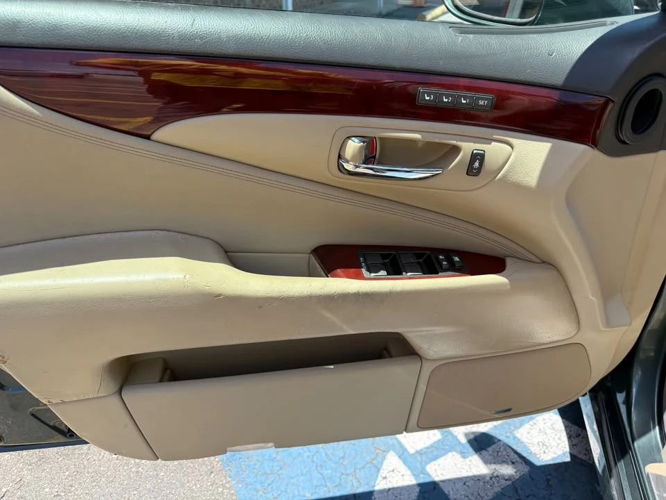 2007 Lexus LS 4th Gen - Image 9 of 20