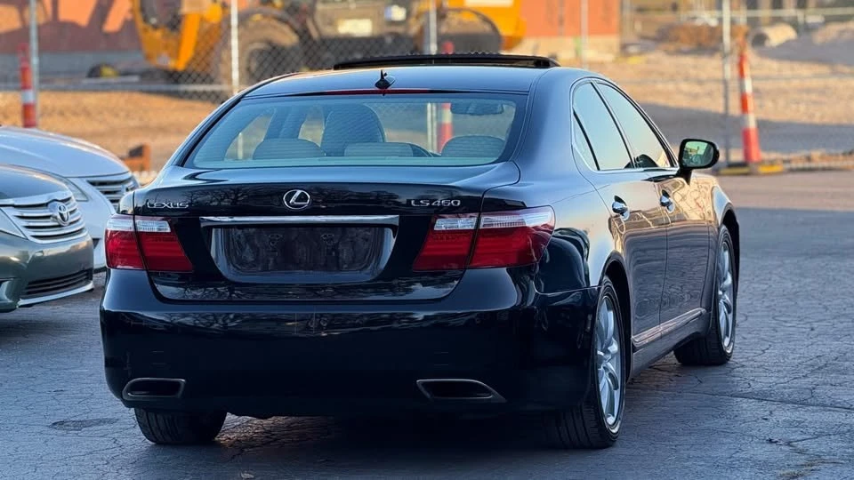 2007 Lexus LS 4th Gen - Image 5 of 15