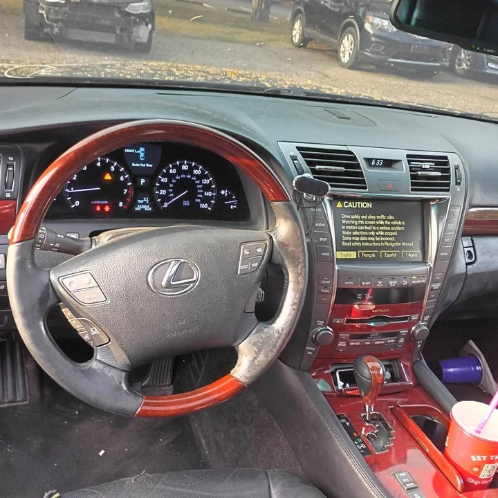 2007 Lexus LS 4th Gen - Image 6 of 6
