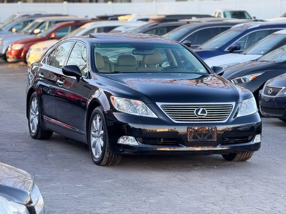 2007 Lexus LS 4th Gen - Image 4 of 15