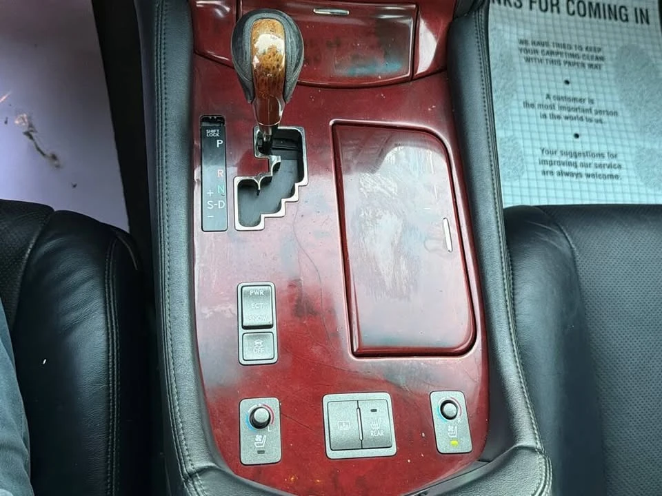 2007 Lexus LS 4th Gen - Image 17 of 20
