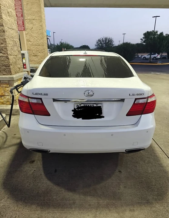 2007 Lexus LS 4th Gen - Image 4 of 7