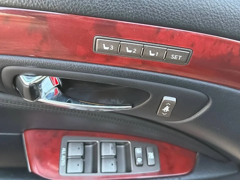2007 Lexus LS 4th Gen - Image 10 of 20