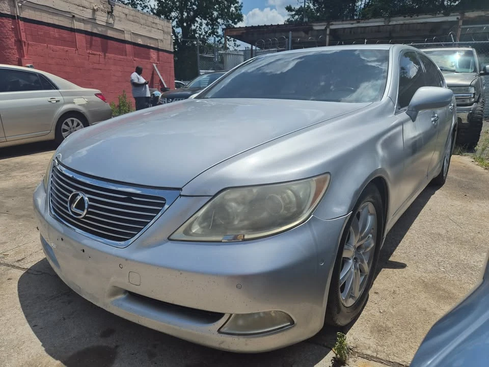2007 Lexus LS 4th Gen - Image 2 of 7