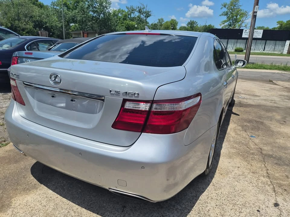 2007 Lexus LS 4th Gen - Image 6 of 7