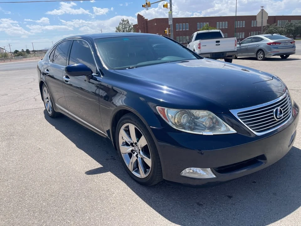 2007 Lexus LS 4th Gen - Image 2 of 9