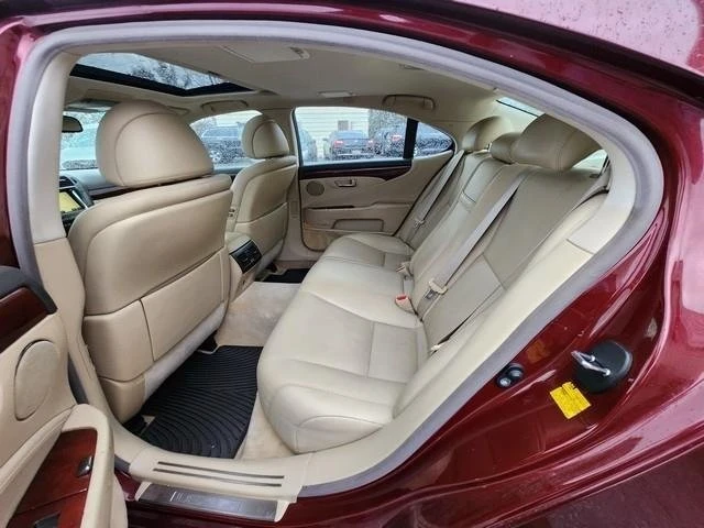 2007 Lexus LS 4th Gen - Image 18 of 20
