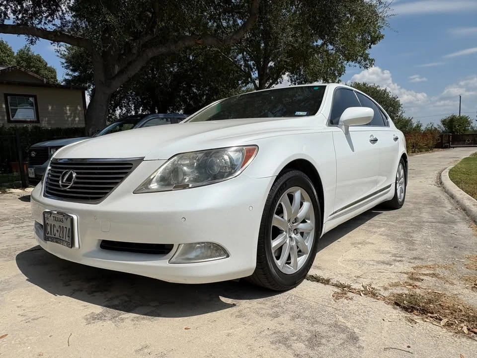 2007 Lexus LS 4th Gen - Image 2 of 11