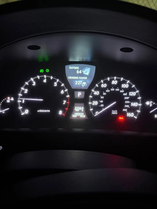 2007 Lexus LS 4th Gen - Image 10 of 10