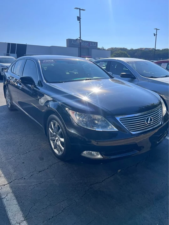 2007 Lexus LS 4th Gen - Image 2 of 12